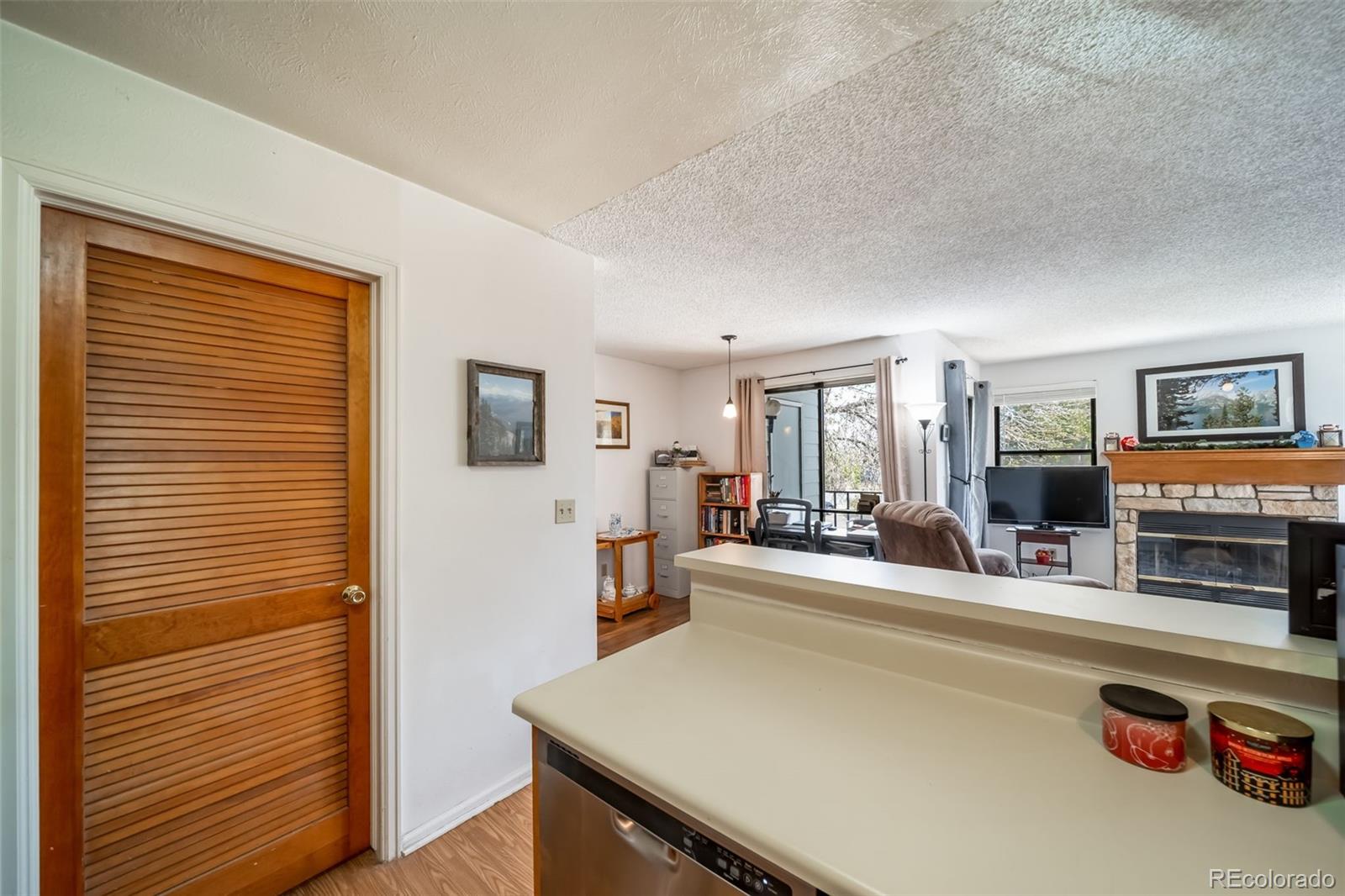 MLS Image #17 for 6765 s field street,littleton, Colorado