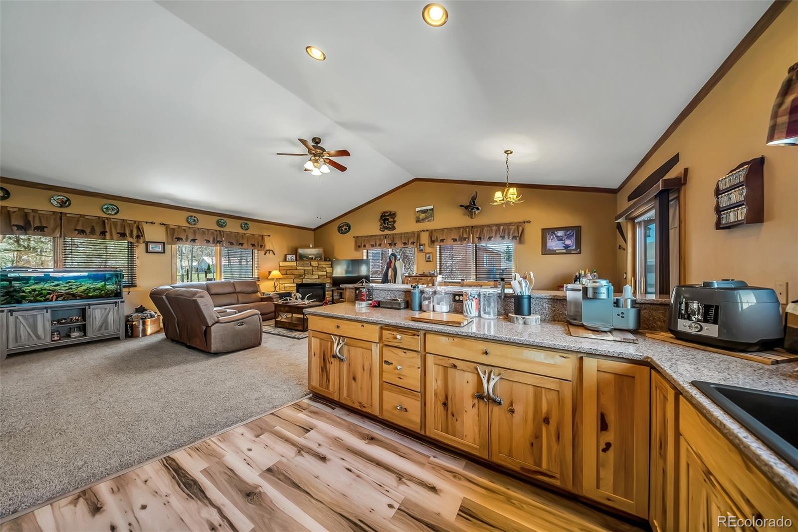 MLS Image #11 for 305 e moffat avenue,hot sulphur springs, Colorado