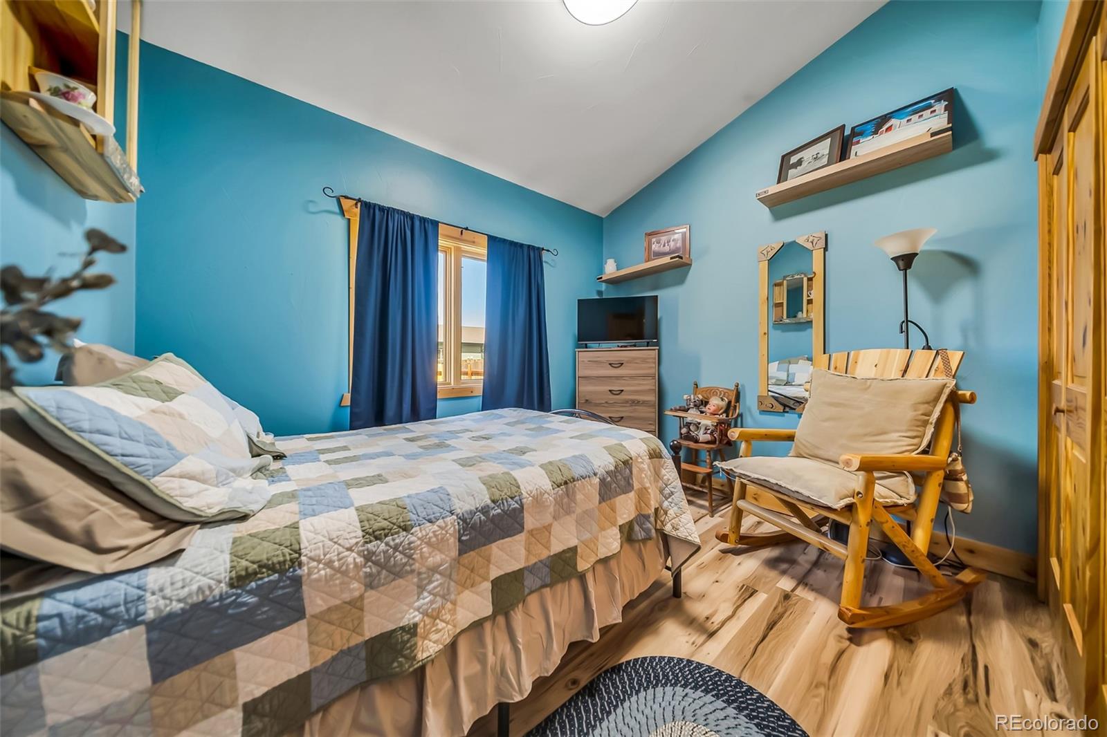MLS Image #16 for 305 e moffat avenue,hot sulphur springs, Colorado