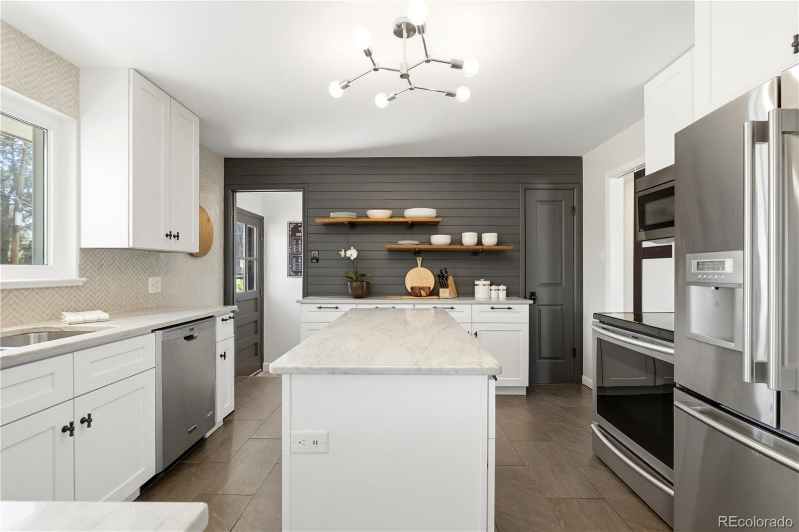 MLS Image #12 for 768 w valleyview avenue,littleton, Colorado
