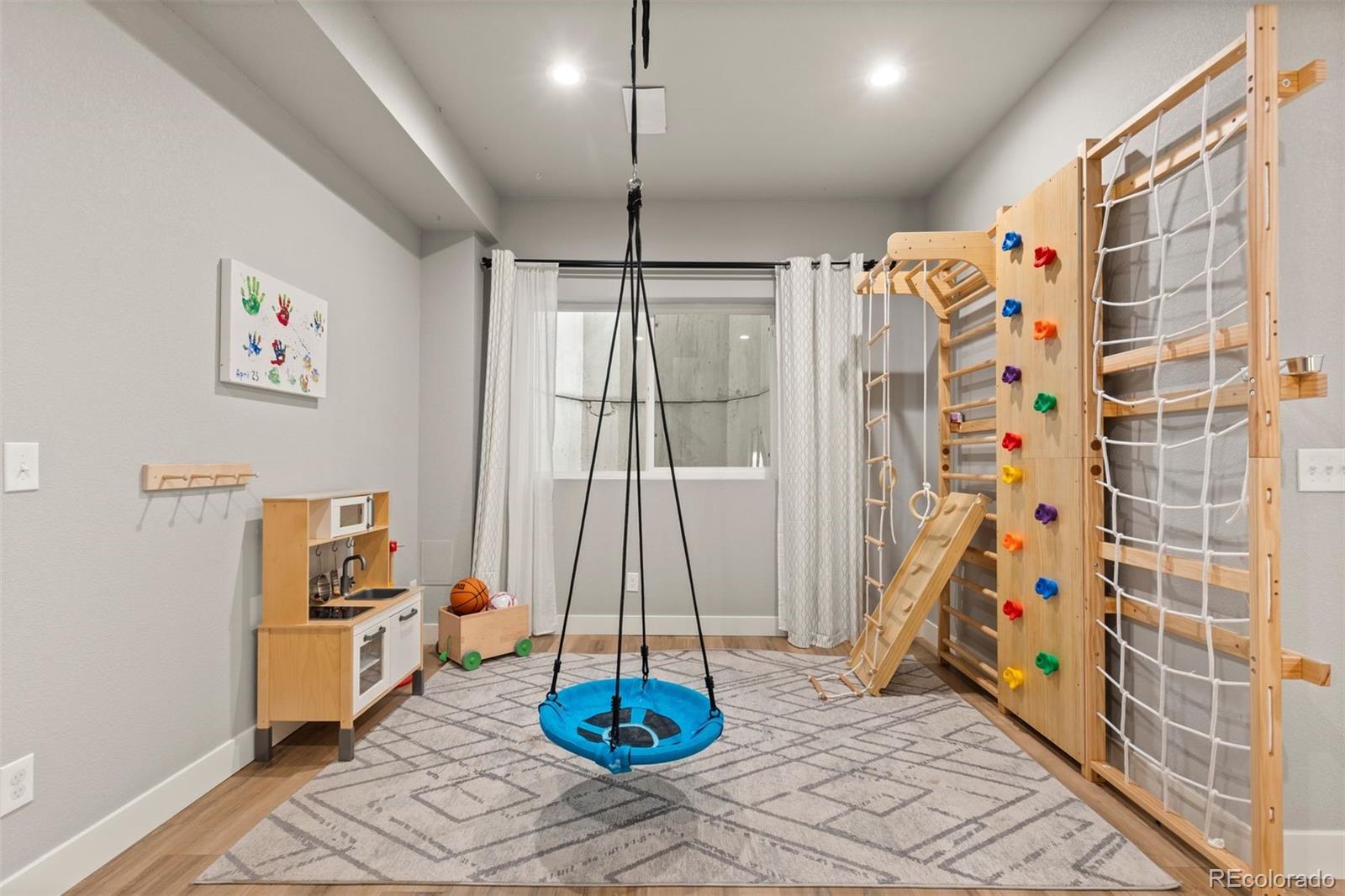 MLS Image #33 for 6771  raritan drive,denver, Colorado
