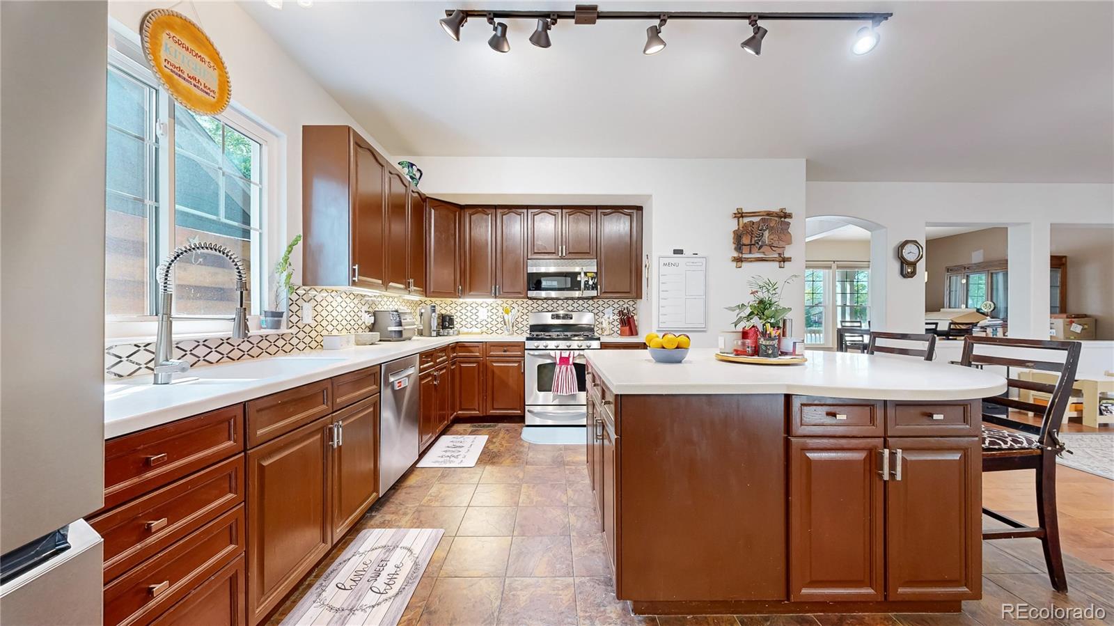 MLS Image #10 for 5121  mt arapaho circle,longmont, Colorado