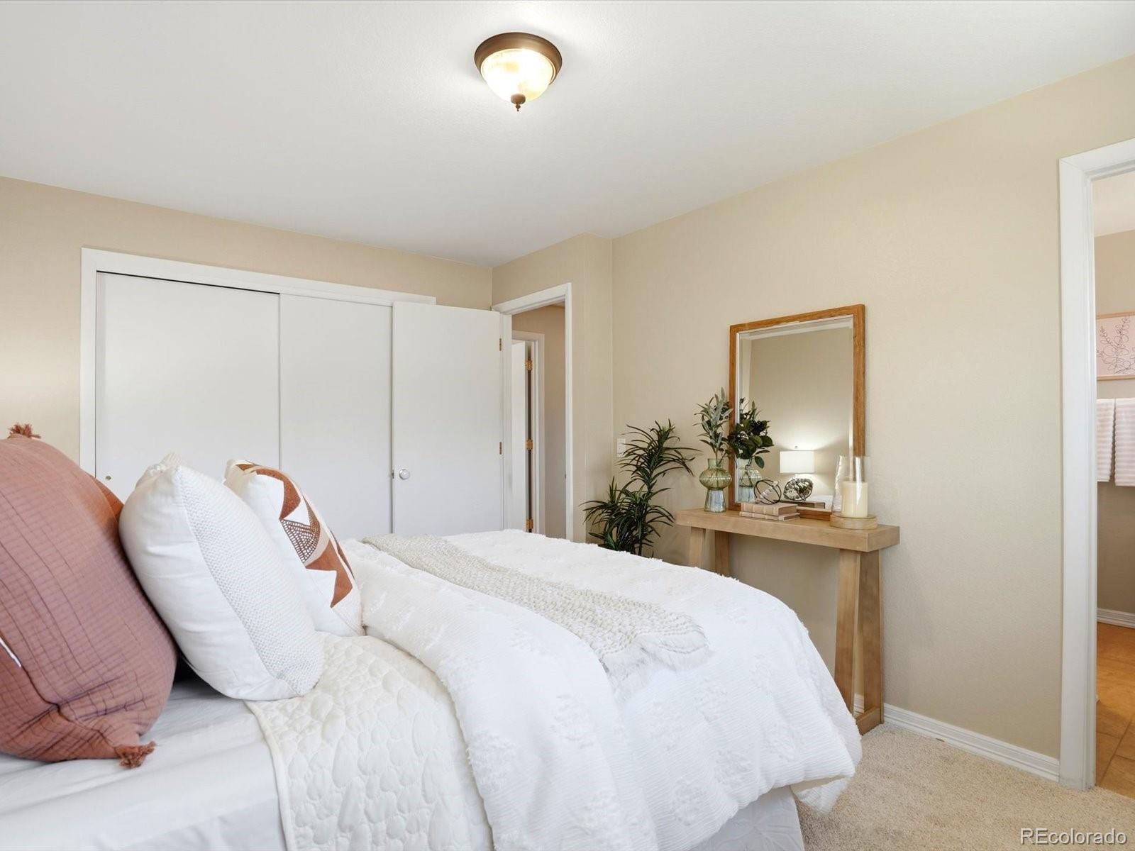 MLS Image #14 for 8693 e saratoga place,denver, Colorado