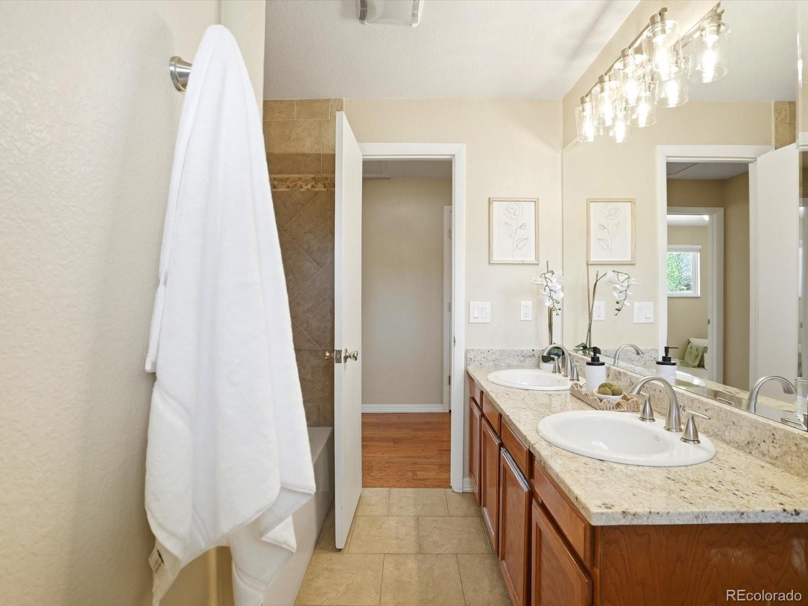 MLS Image #17 for 8693 e saratoga place,denver, Colorado