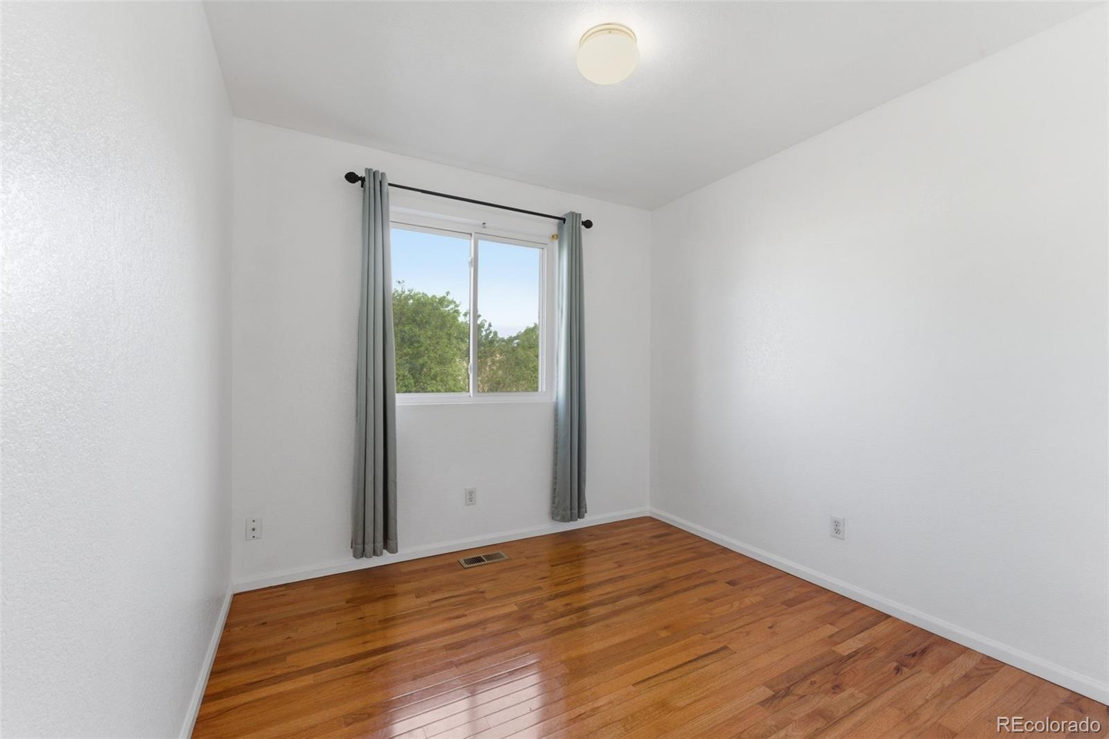 MLS Image #17 for 1858  depew street,lakewood, Colorado