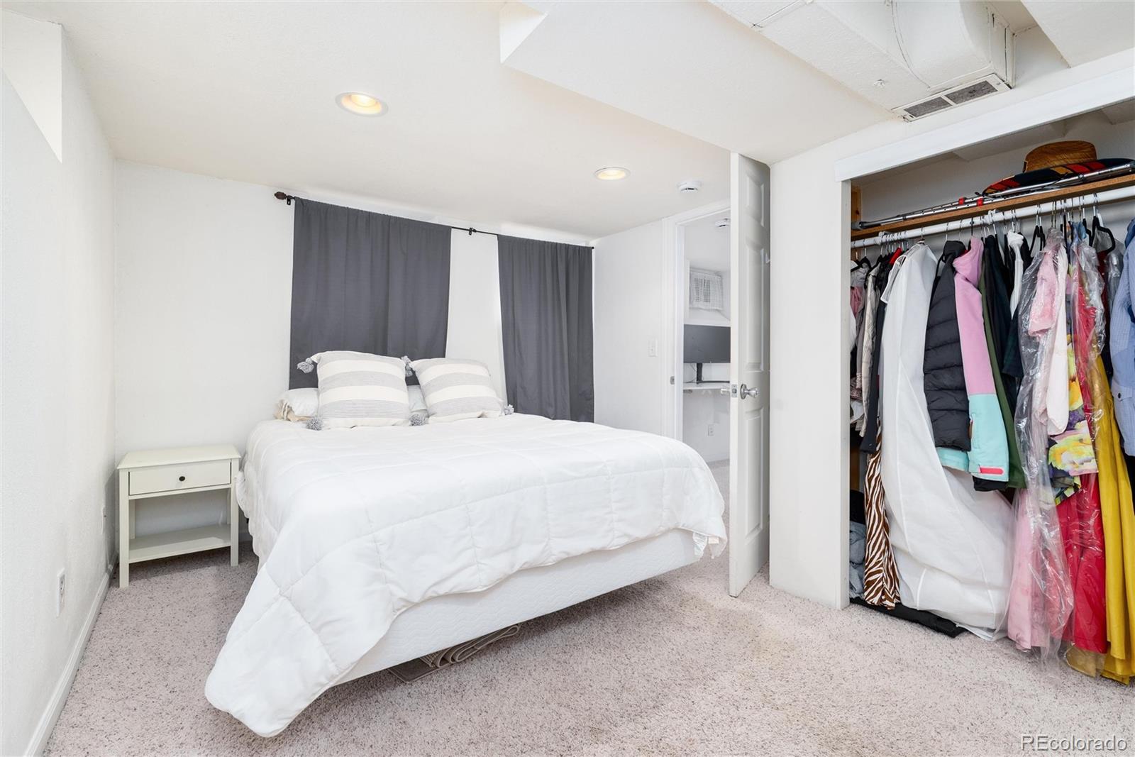 MLS Image #31 for 1690 s marion street,denver, Colorado