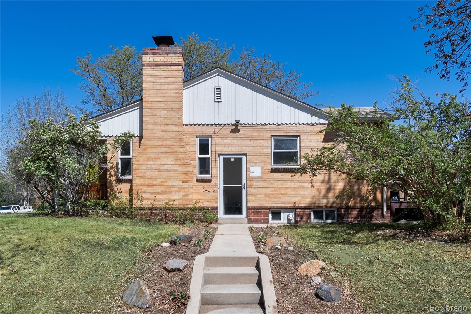 MLS Image #39 for 1690 s marion street,denver, Colorado