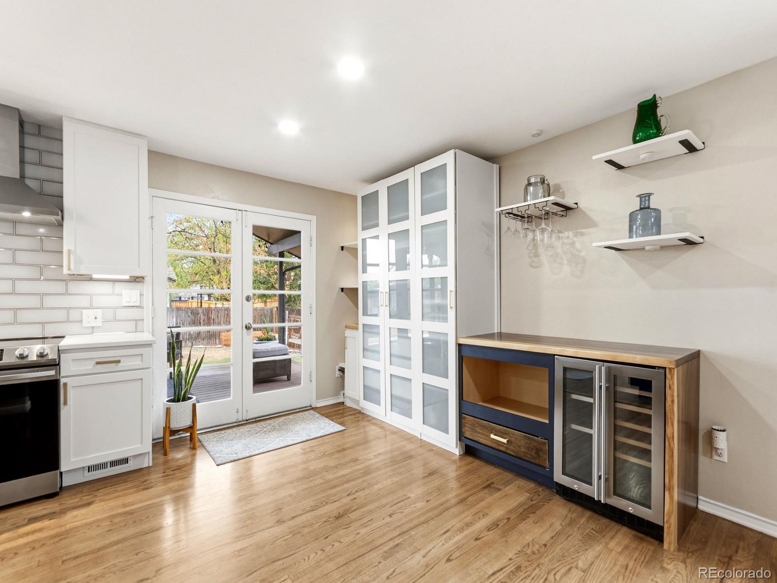 MLS Image #16 for 3620 s monaco parkway,denver, Colorado