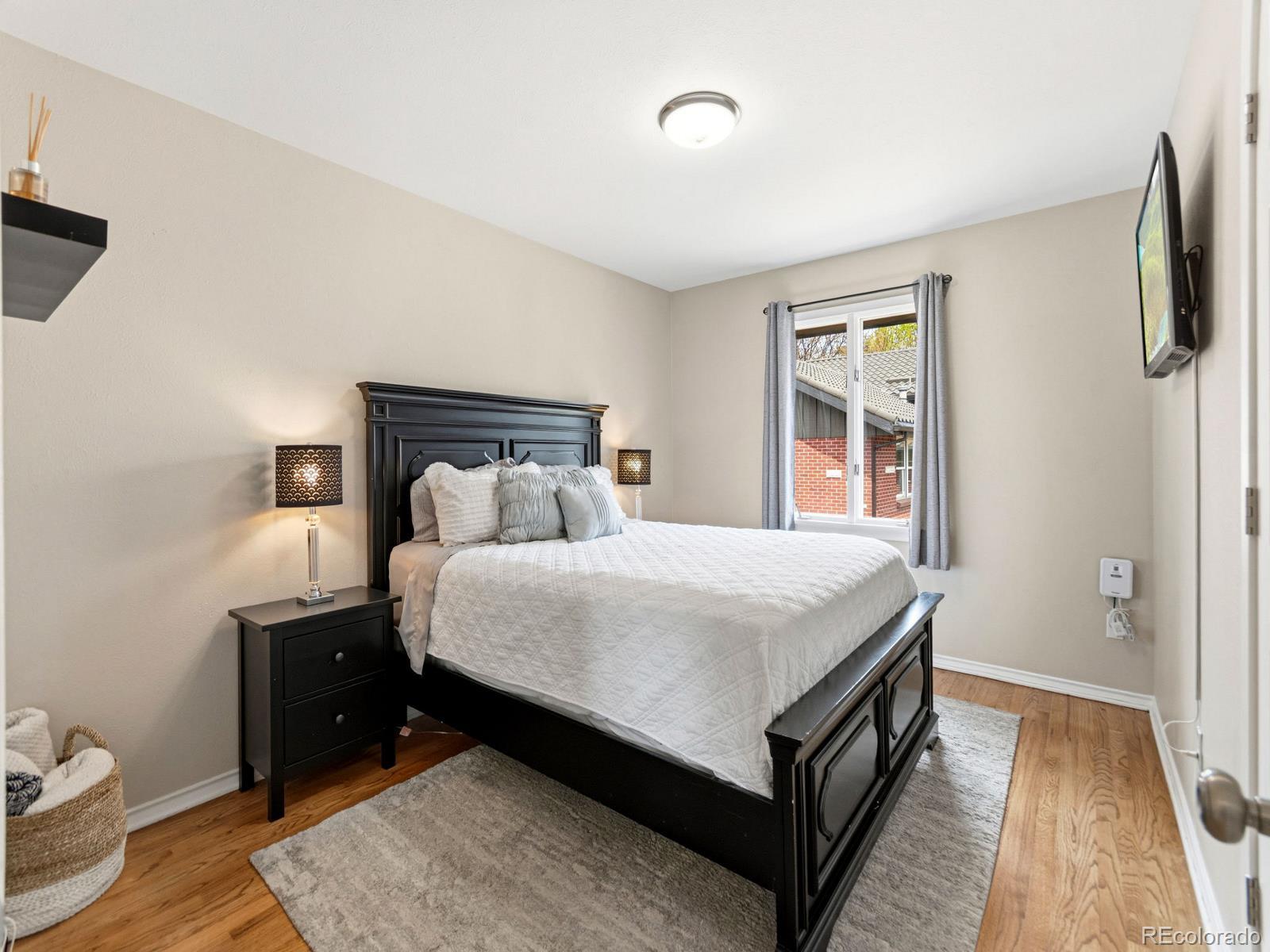 MLS Image #32 for 3620 s monaco parkway,denver, Colorado