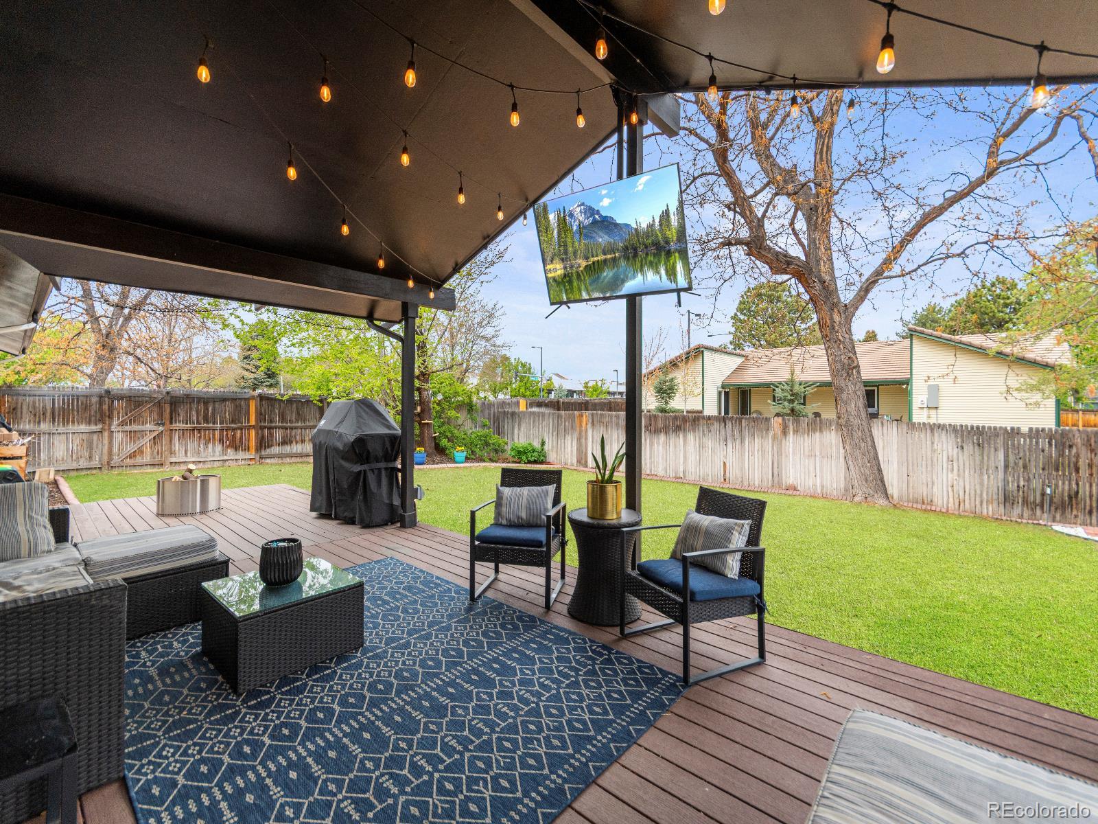 MLS Image #38 for 3620 s monaco parkway,denver, Colorado