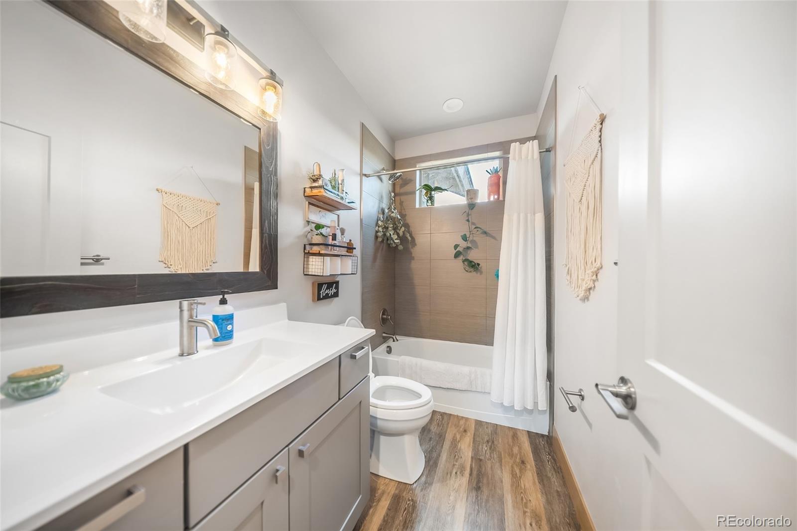 MLS Image #32 for 555 e sumner avenue,hot sulphur springs, Colorado