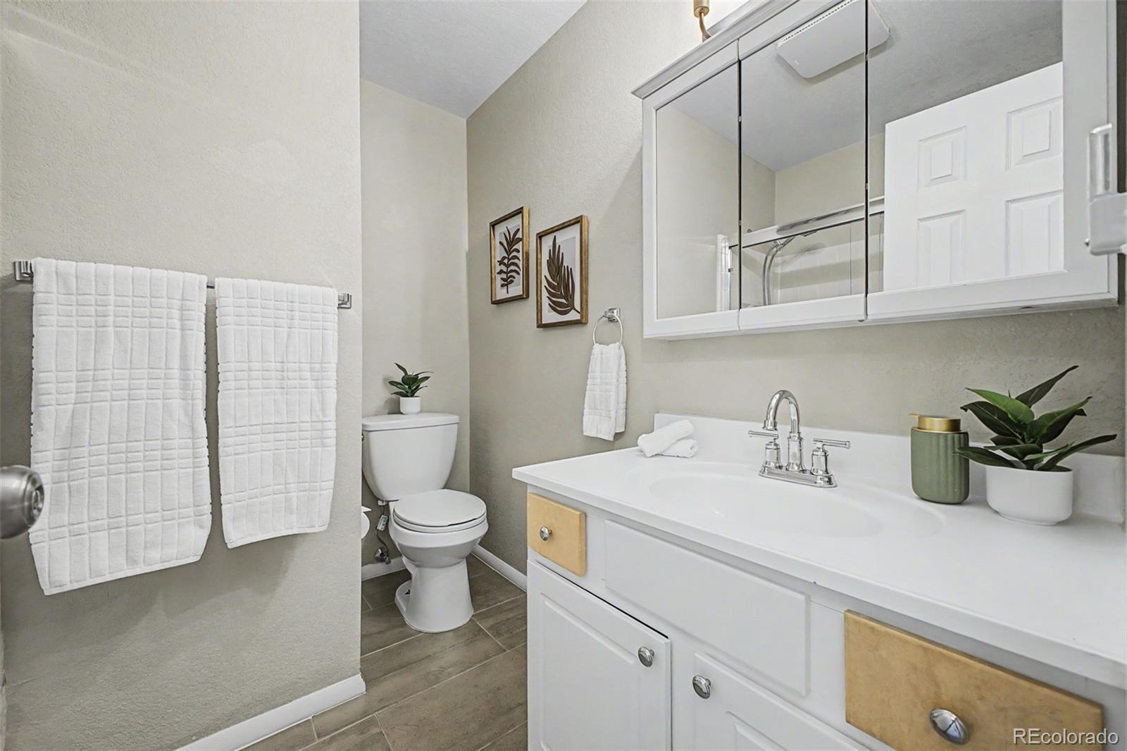 MLS Image #16 for 2115 s ammons street,lakewood, Colorado