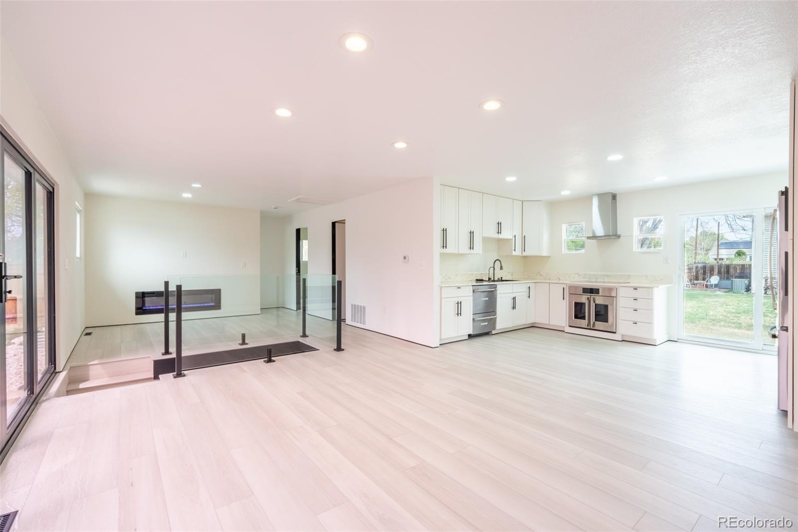 MLS Image #14 for 6735 w 2nd avenue,lakewood, Colorado