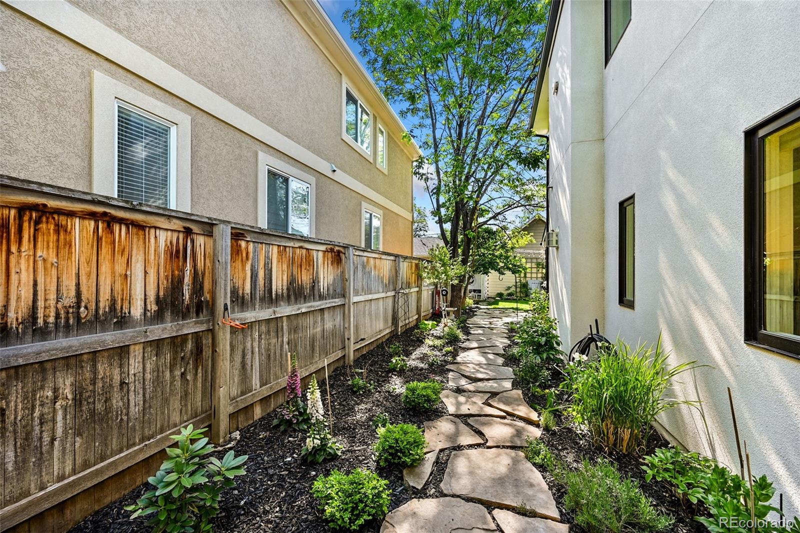 MLS Image #39 for 1927 s pennsylvania street,denver, Colorado