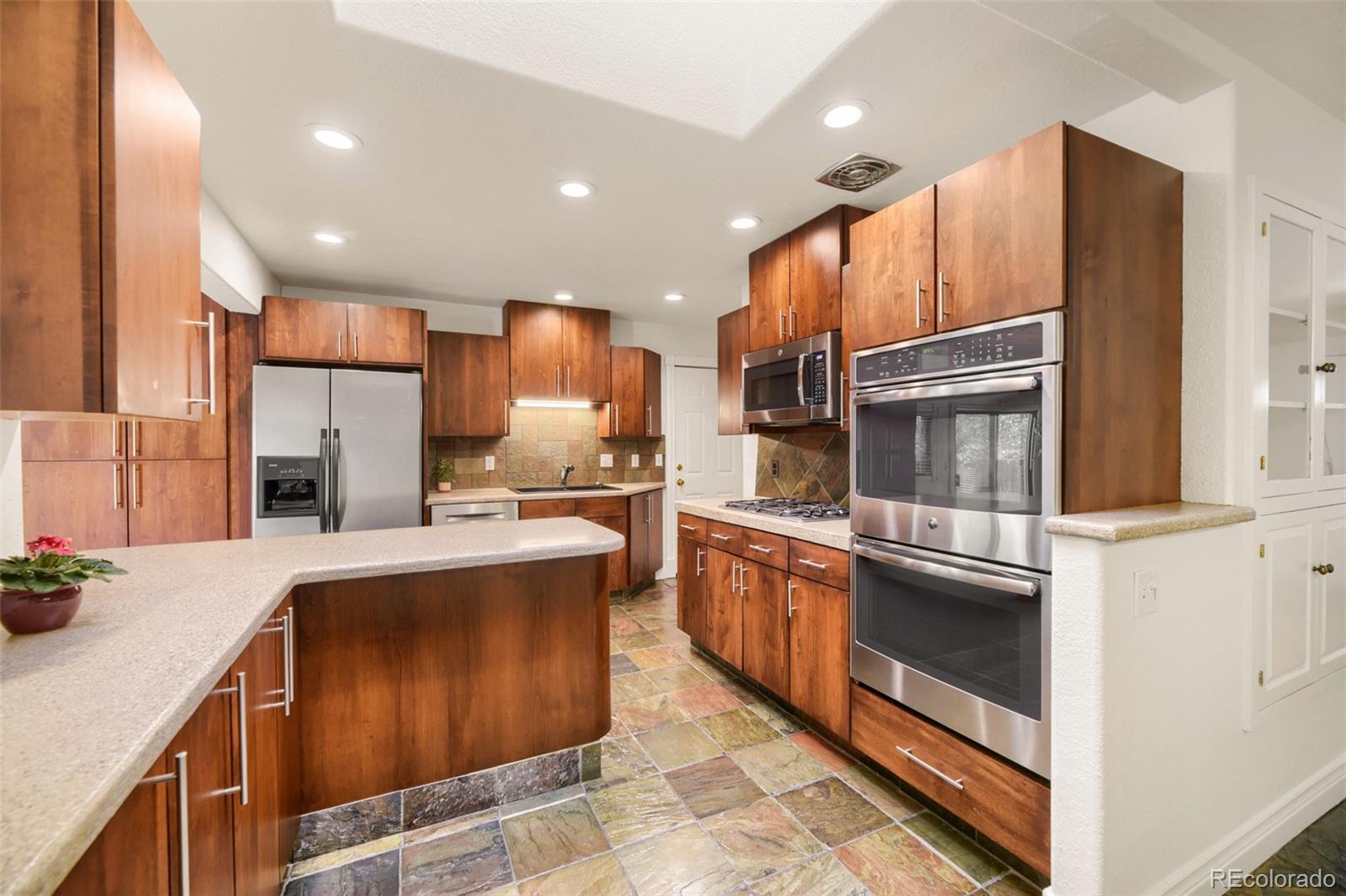 MLS Image #11 for 12276 w ohio place,lakewood, Colorado