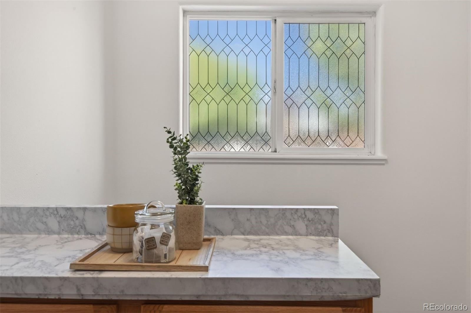 MLS Image #18 for 1803 e 36th avenue,denver, Colorado