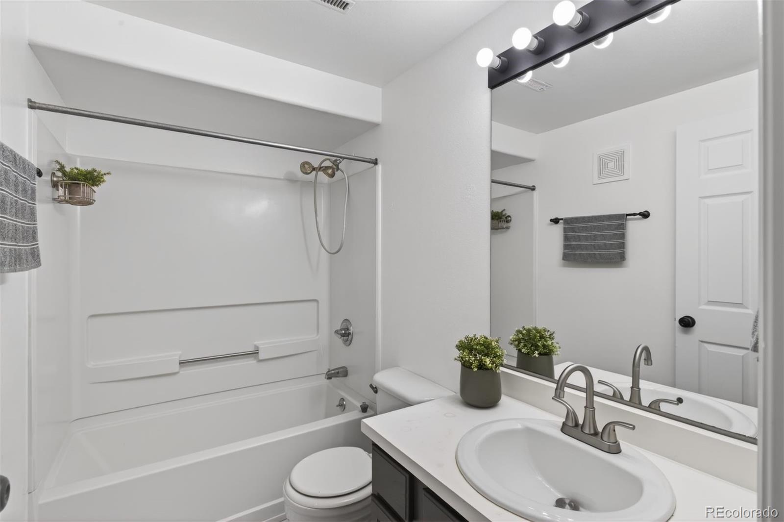 MLS Image #21 for 1803 e 36th avenue,denver, Colorado