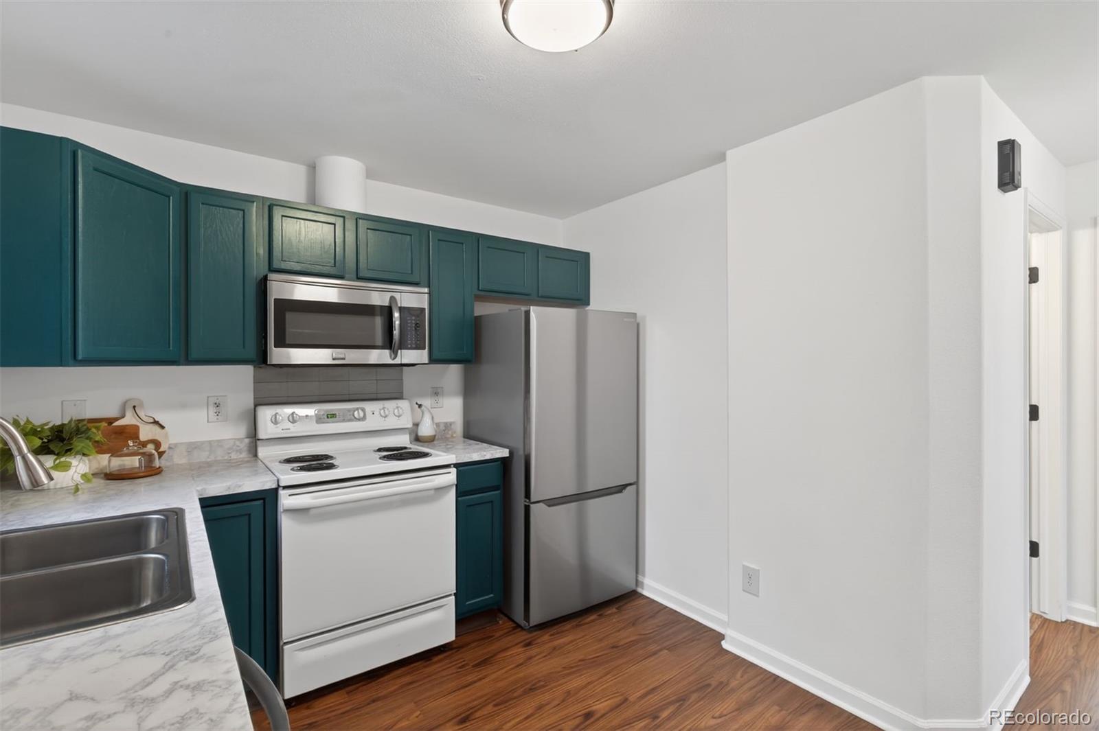 MLS Image #8 for 1803 e 36th avenue,denver, Colorado
