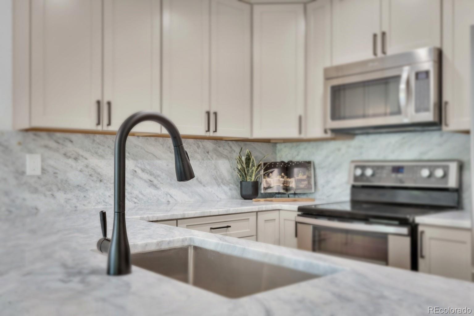 MLS Image #14 for 8783  allison drive d,arvada, Colorado