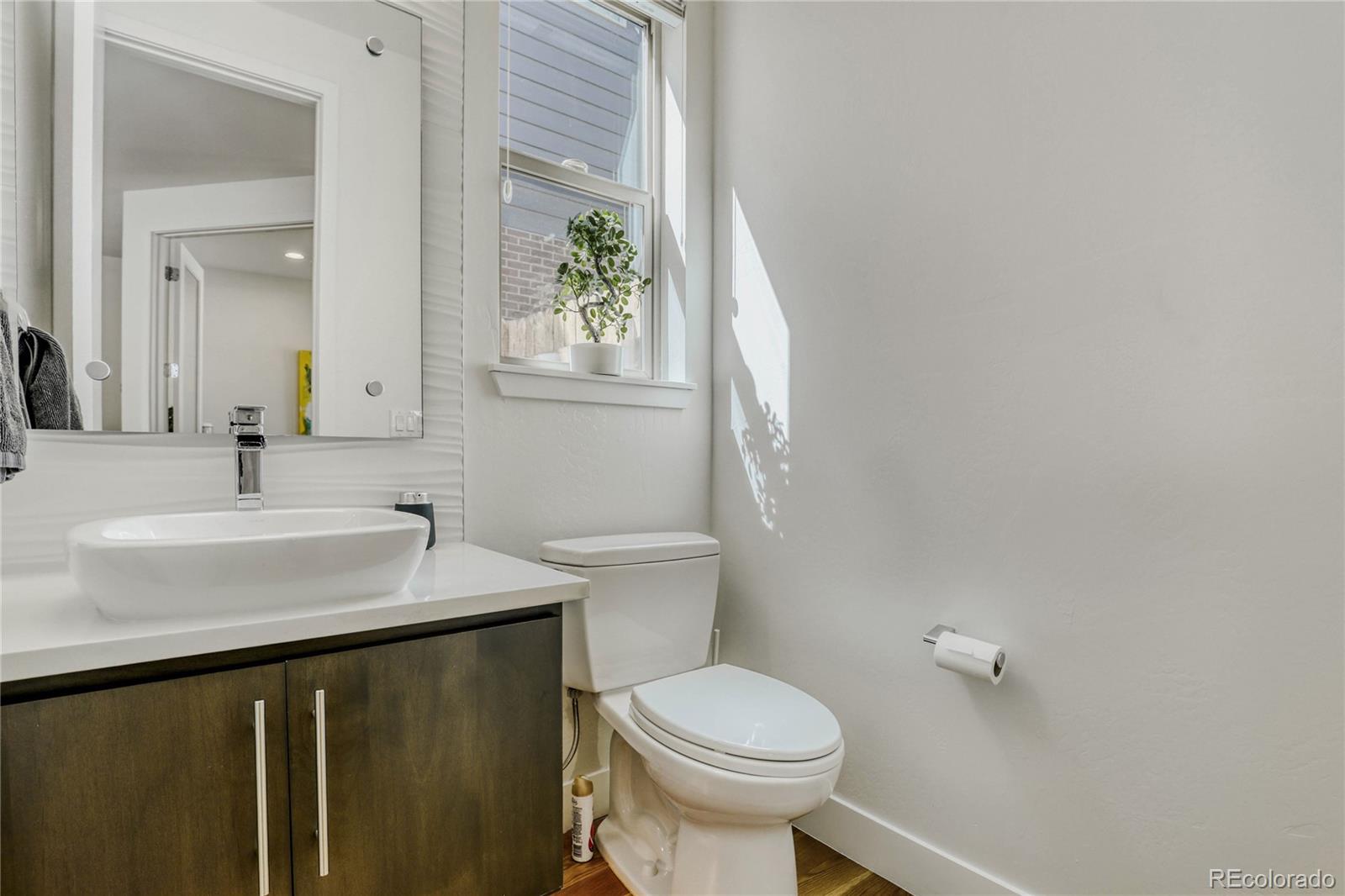 MLS Image #11 for 3934  vrain street,denver, Colorado