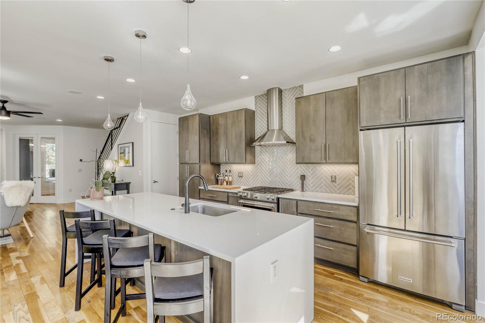 MLS Image #5 for 3934  vrain street,denver, Colorado