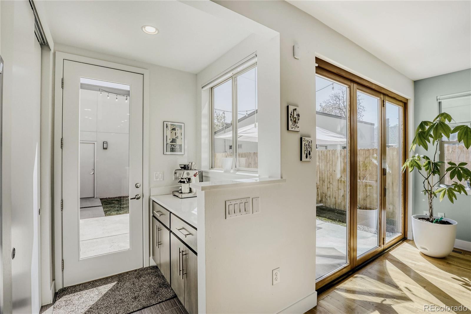 MLS Image #8 for 3934  vrain street,denver, Colorado