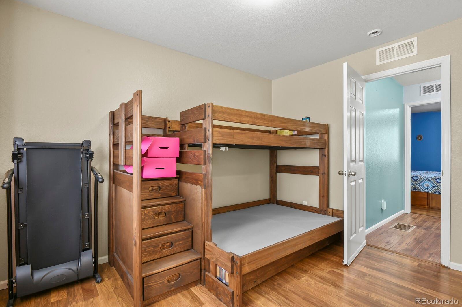 MLS Image #23 for 18620 e 46th avenue,denver, Colorado