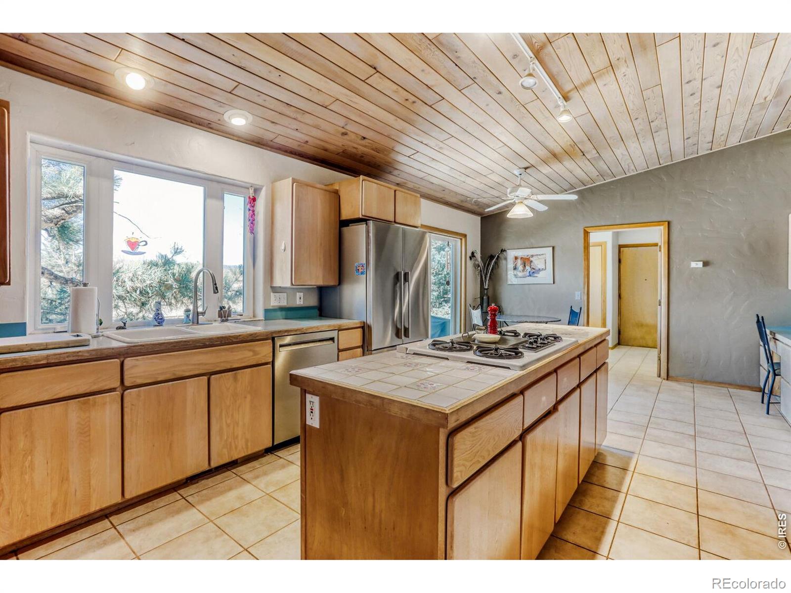 MLS Image #10 for 6036  saint vrain road,longmont, Colorado