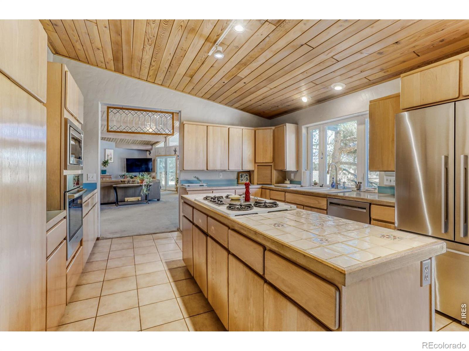 MLS Image #12 for 6036  saint vrain road,longmont, Colorado