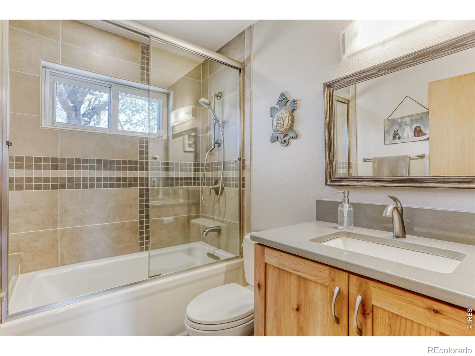 MLS Image #19 for 6036  saint vrain road,longmont, Colorado