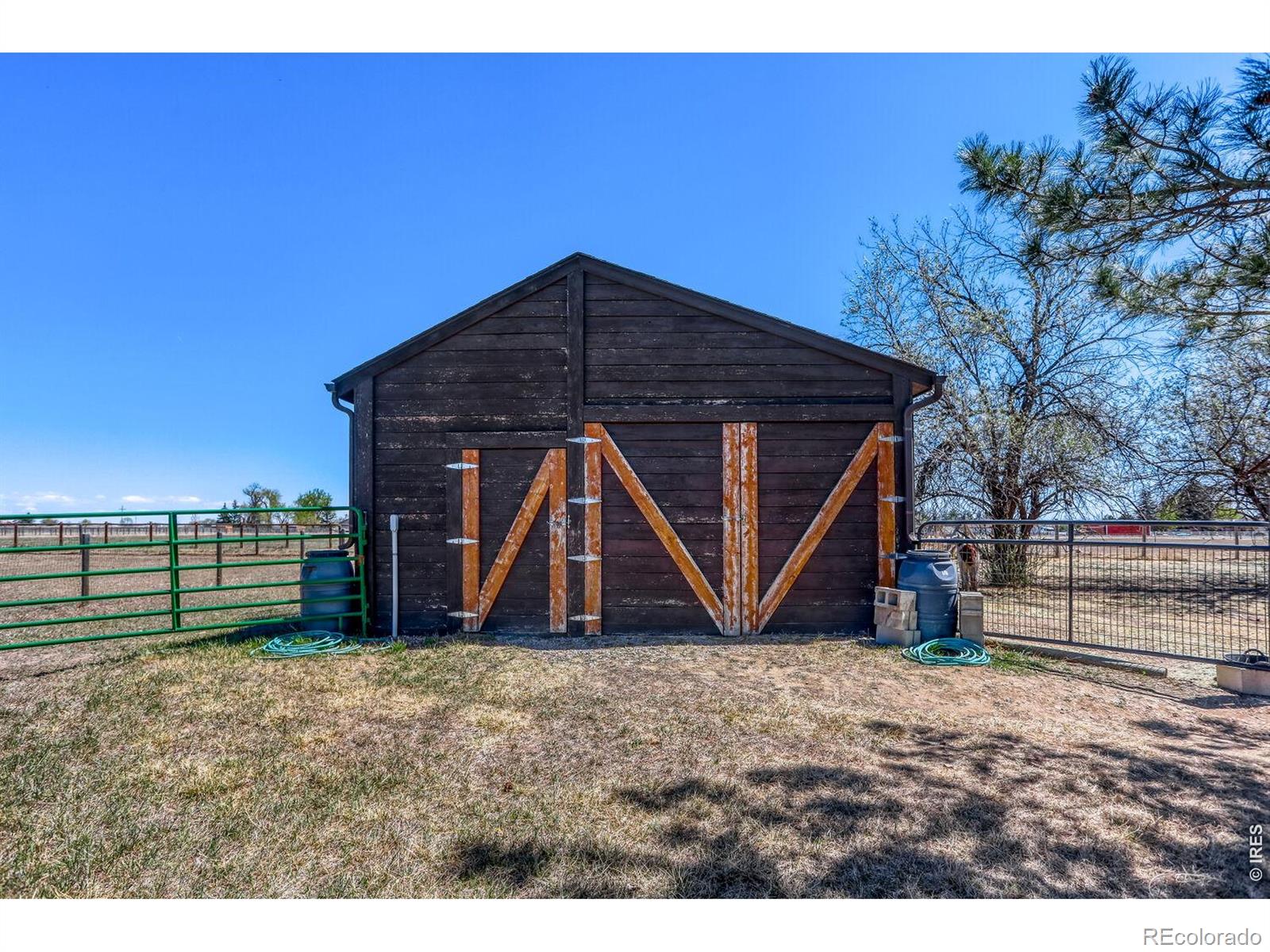 MLS Image #23 for 6036  saint vrain road,longmont, Colorado