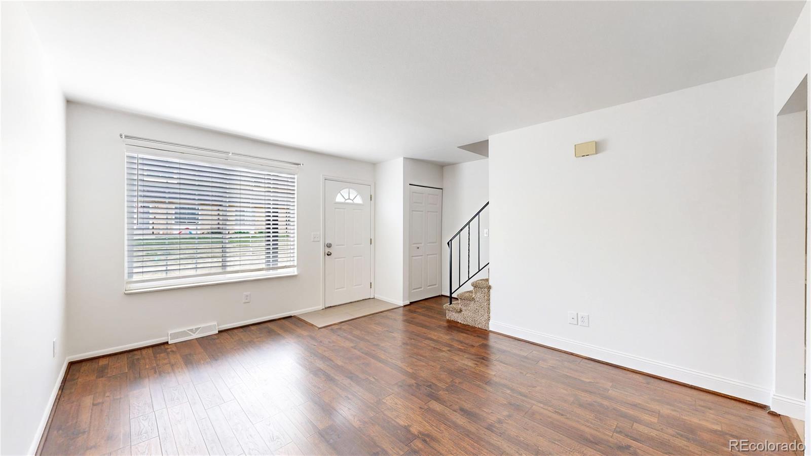 MLS Image #2 for 7057 s webster street,littleton, Colorado