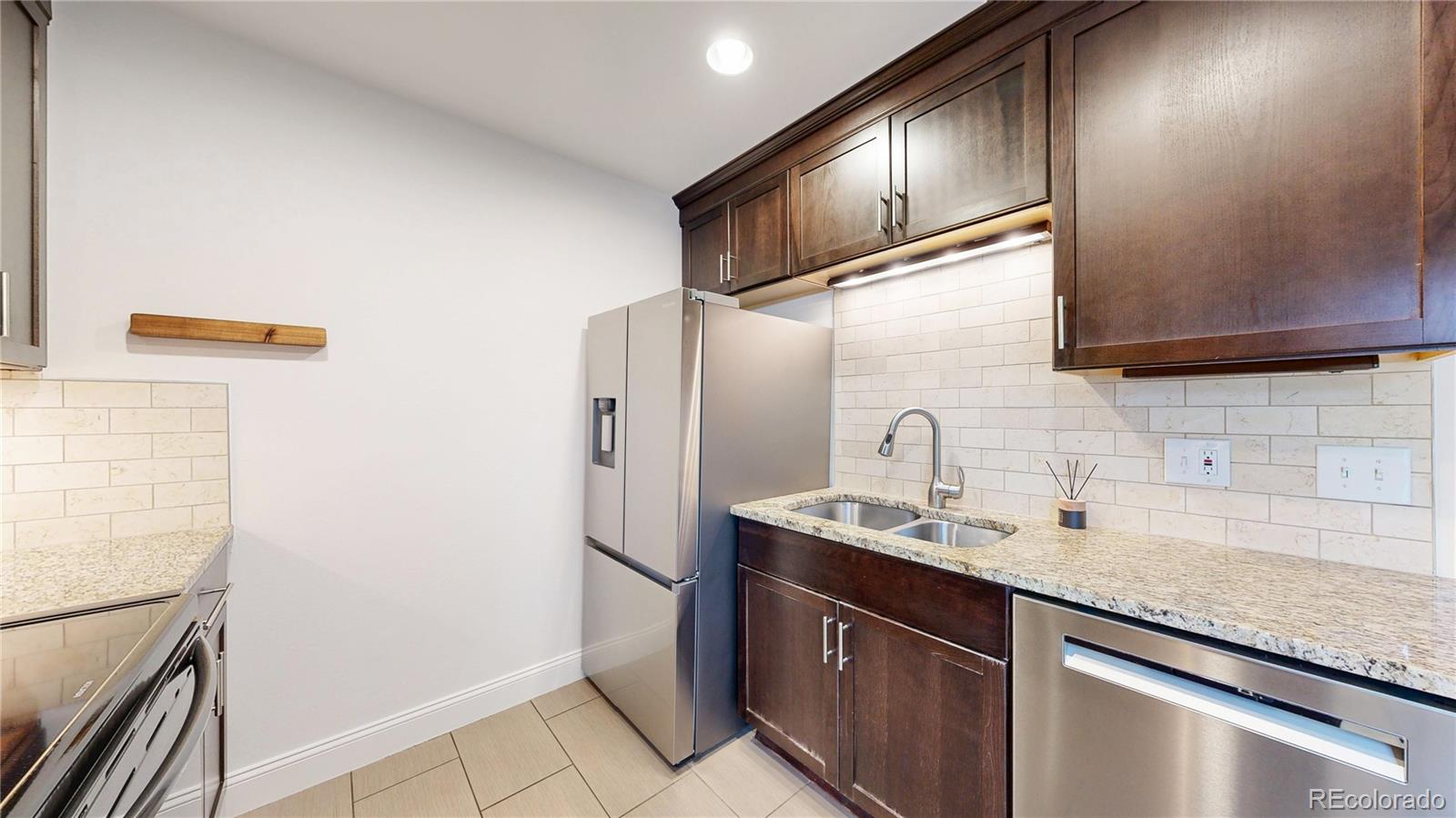 MLS Image #7 for 7057 s webster street,littleton, Colorado