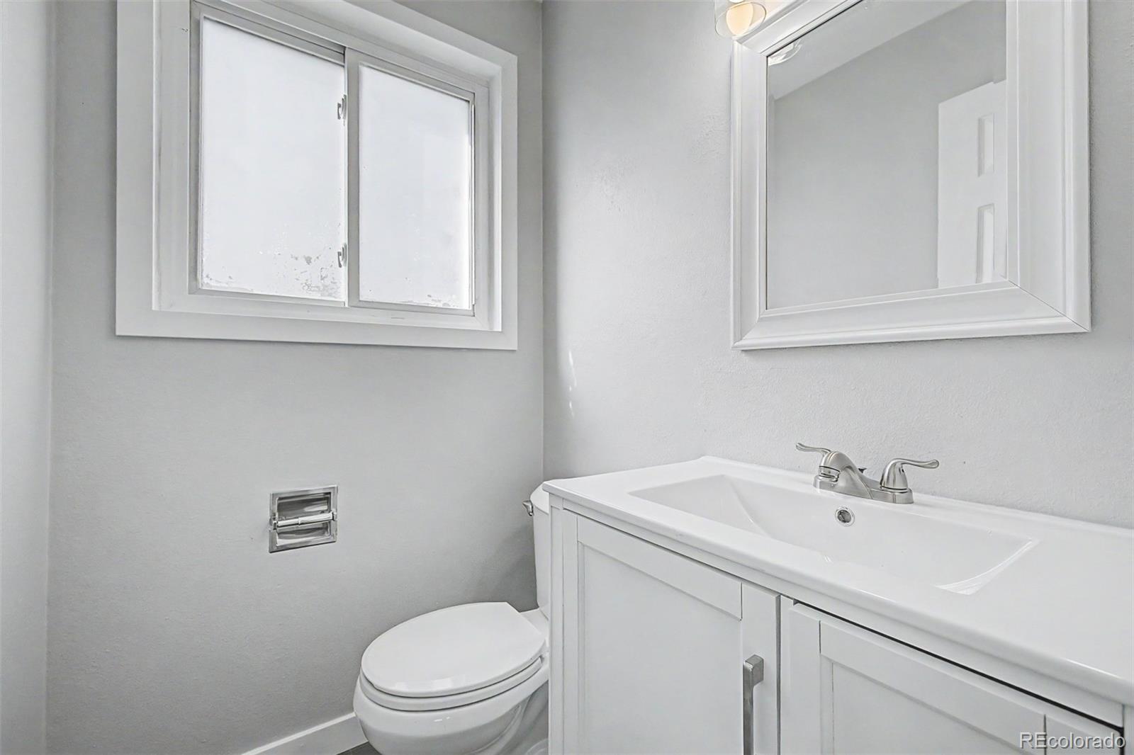 MLS Image #15 for 875  memphis street,aurora, Colorado