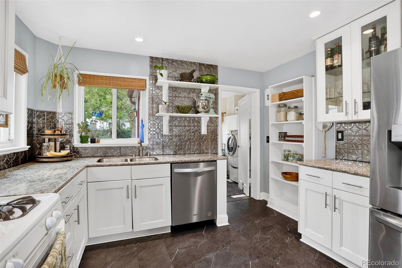 MLS Image #6 for 5331  primrose lane,denver, Colorado
