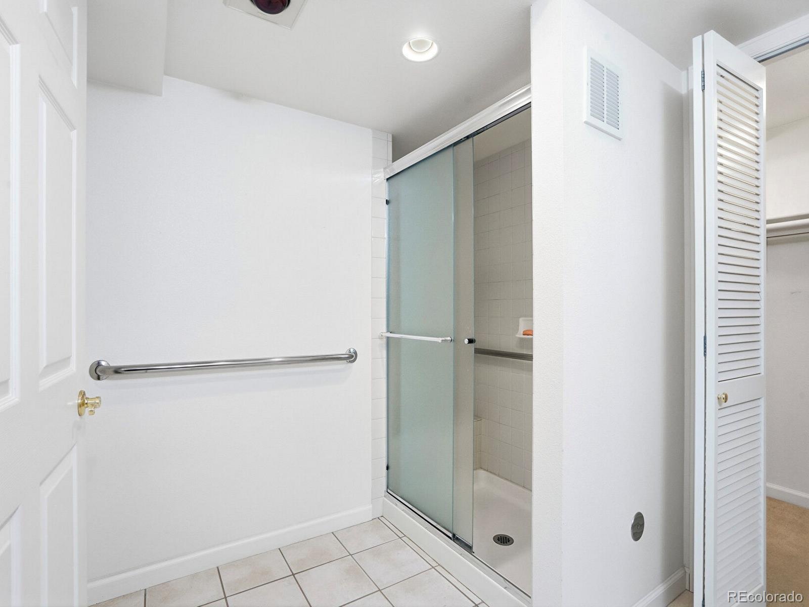 MLS Image #29 for 5123 s iris way,littleton, Colorado