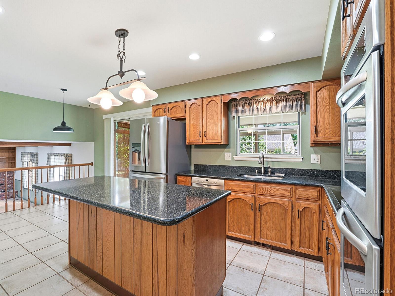 MLS Image #8 for 5123 s iris way,littleton, Colorado