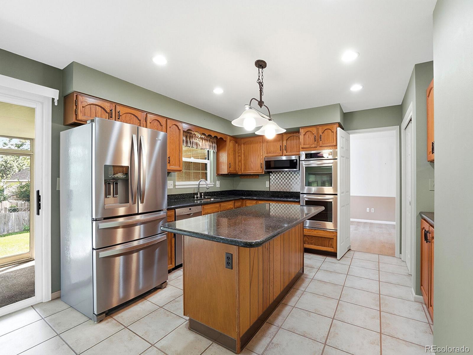 MLS Image #9 for 5123 s iris way,littleton, Colorado