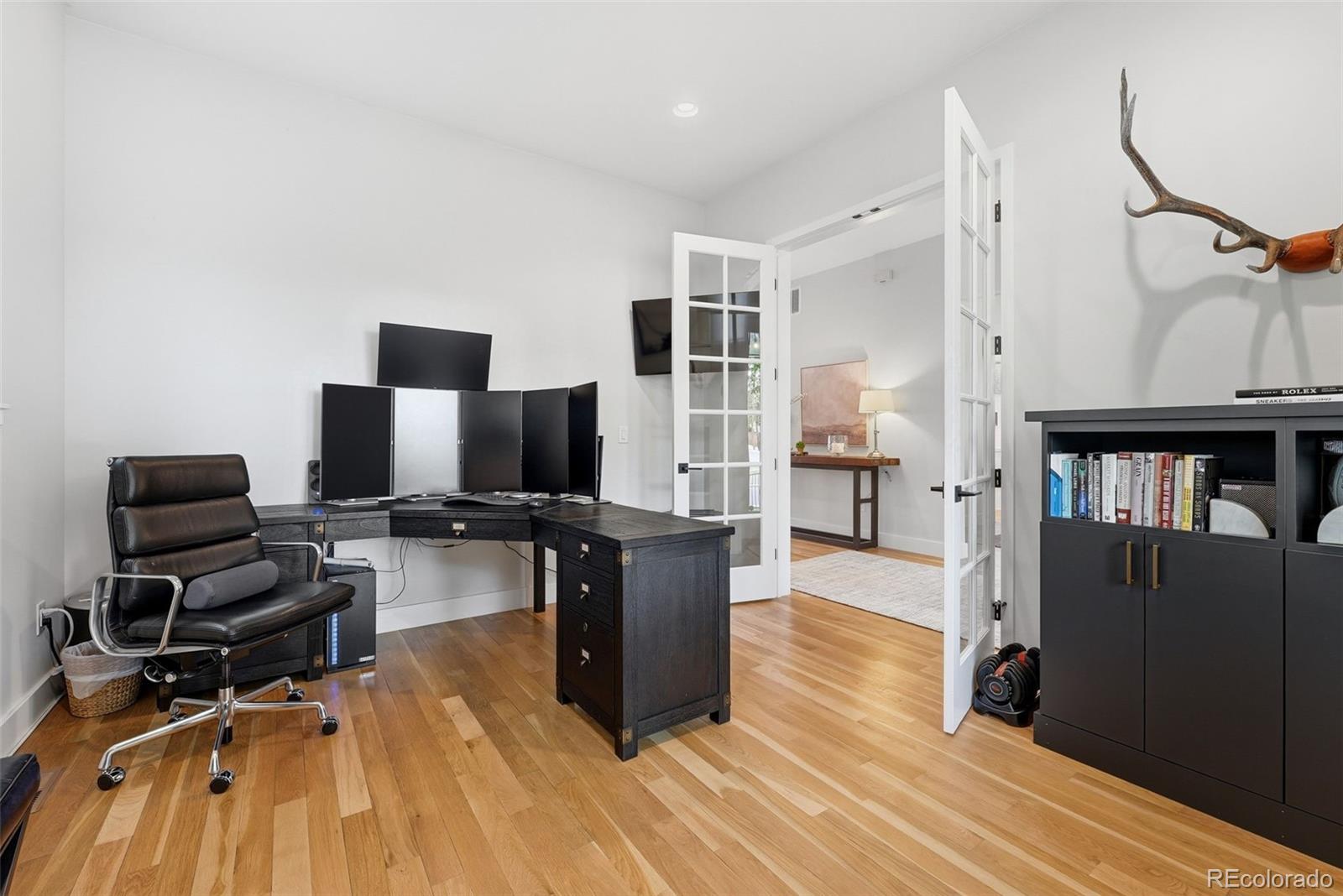 MLS Image #16 for 1501 s clayton street,denver, Colorado
