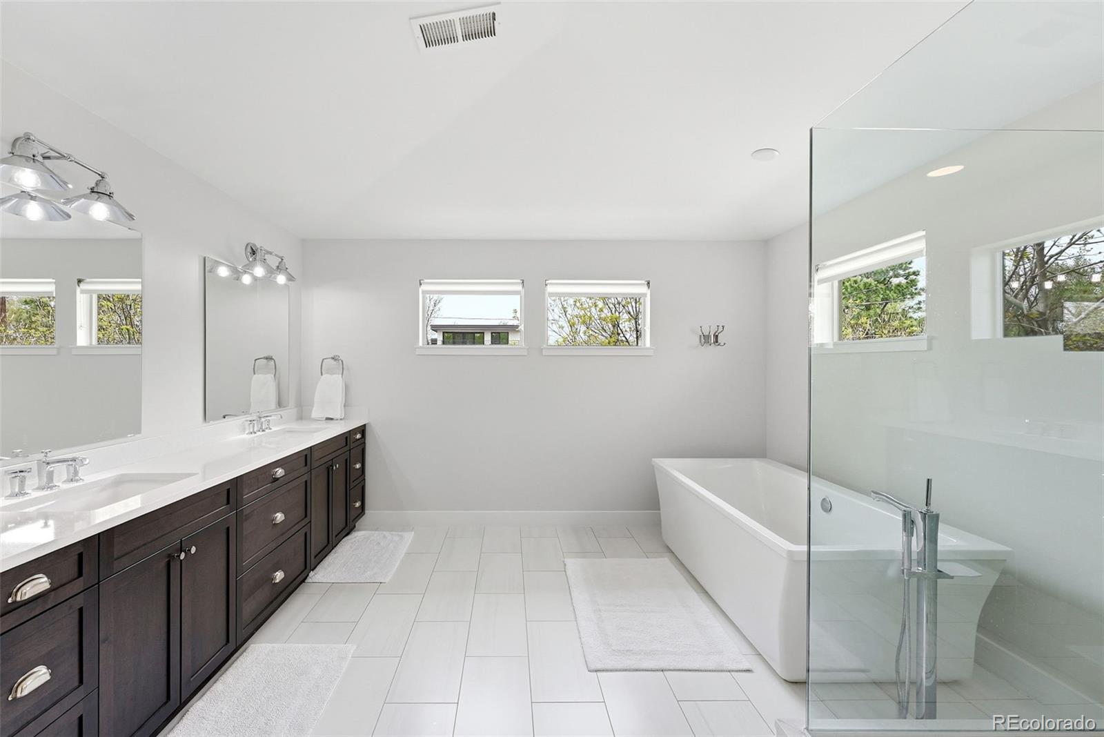 MLS Image #21 for 1501 s clayton street,denver, Colorado