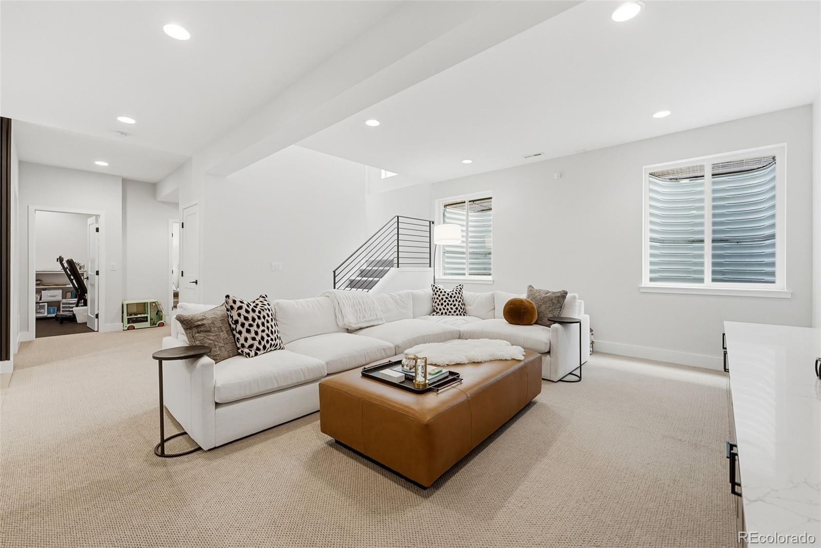MLS Image #36 for 1501 s clayton street,denver, Colorado