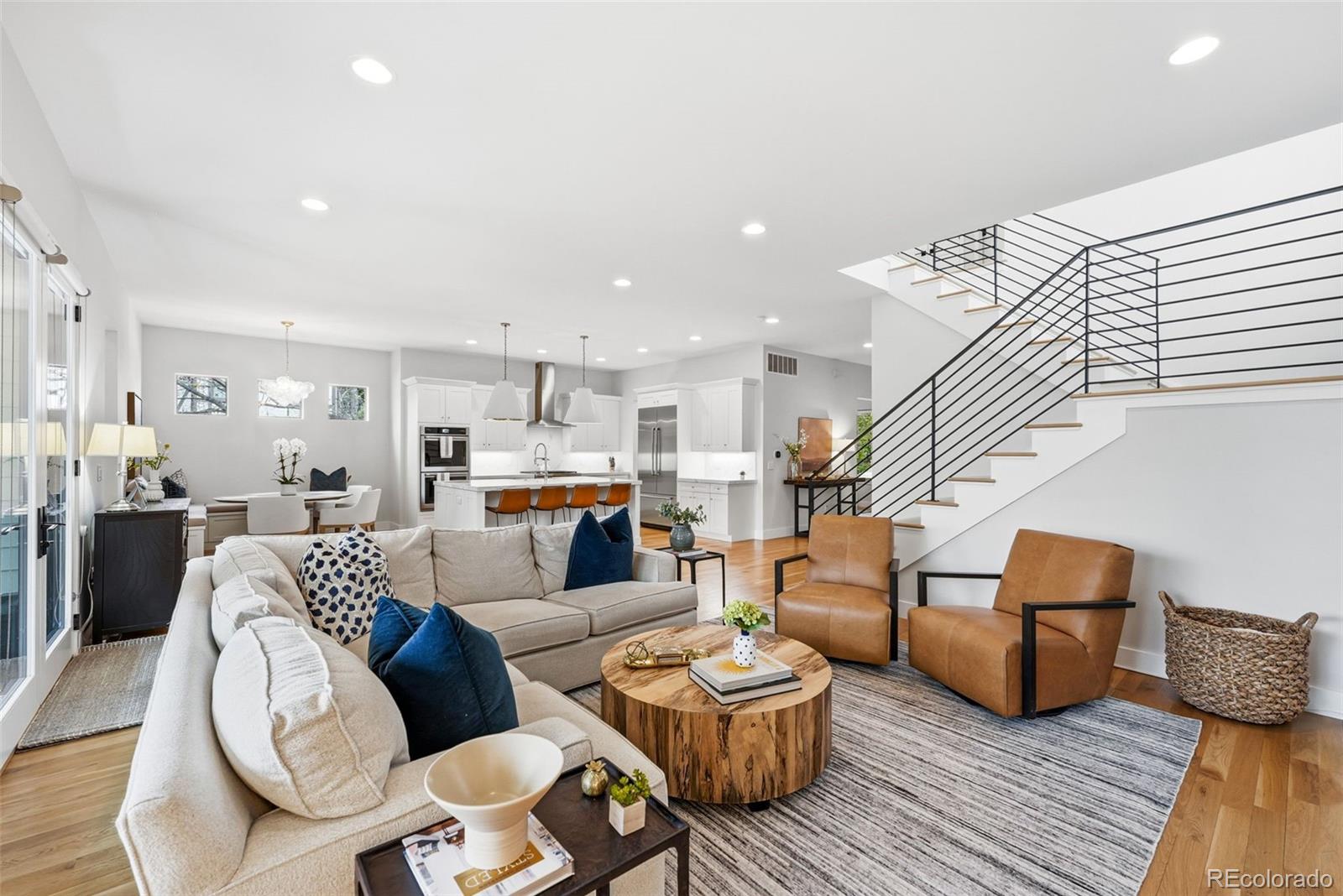 MLS Image #4 for 1501 s clayton street,denver, Colorado