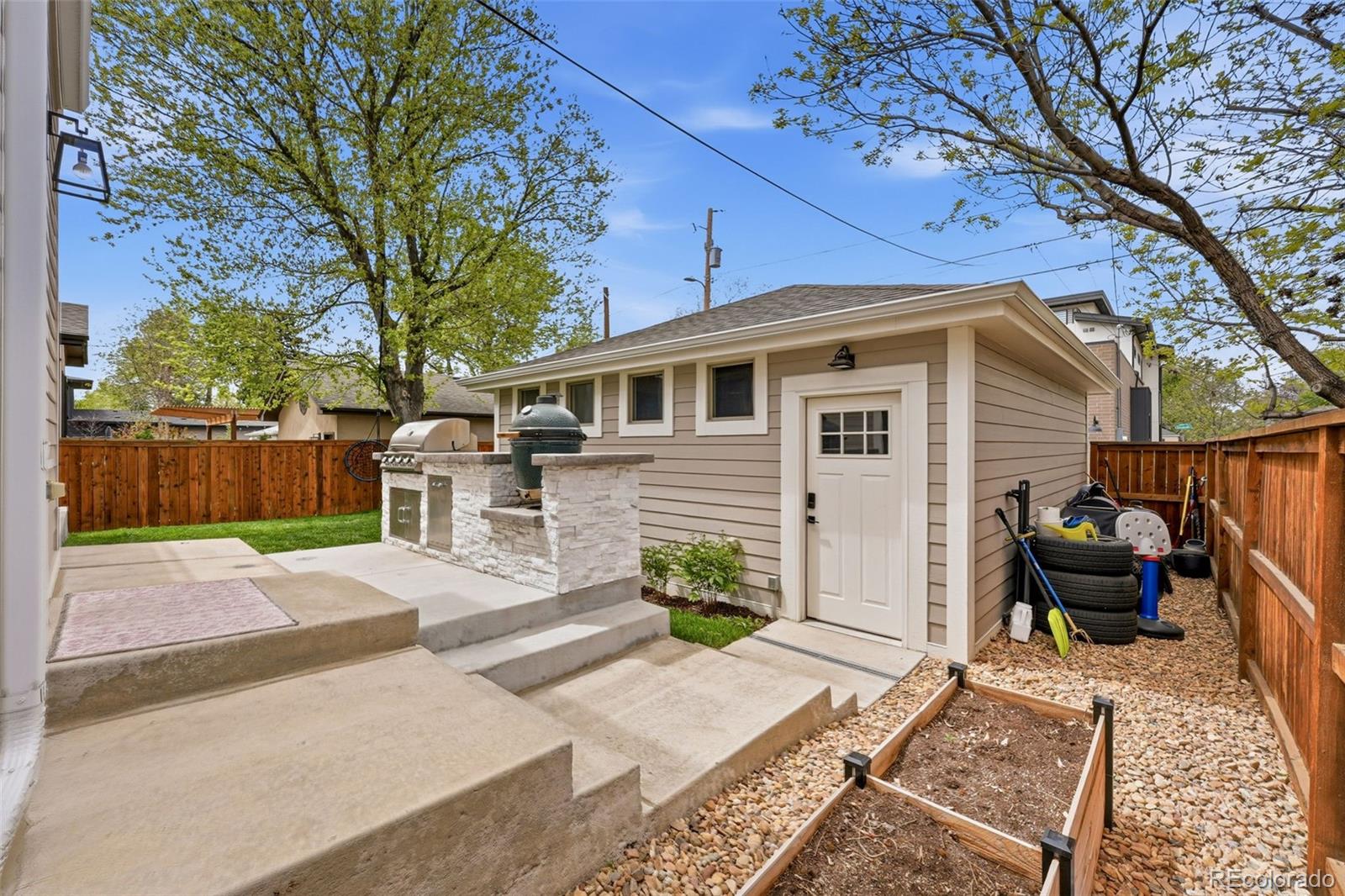MLS Image #47 for 1501 s clayton street,denver, Colorado