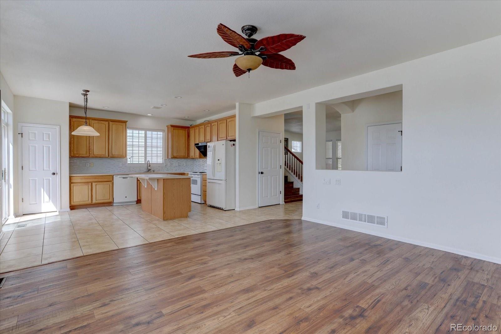 MLS Image #11 for 20436 e flora drive,aurora, Colorado