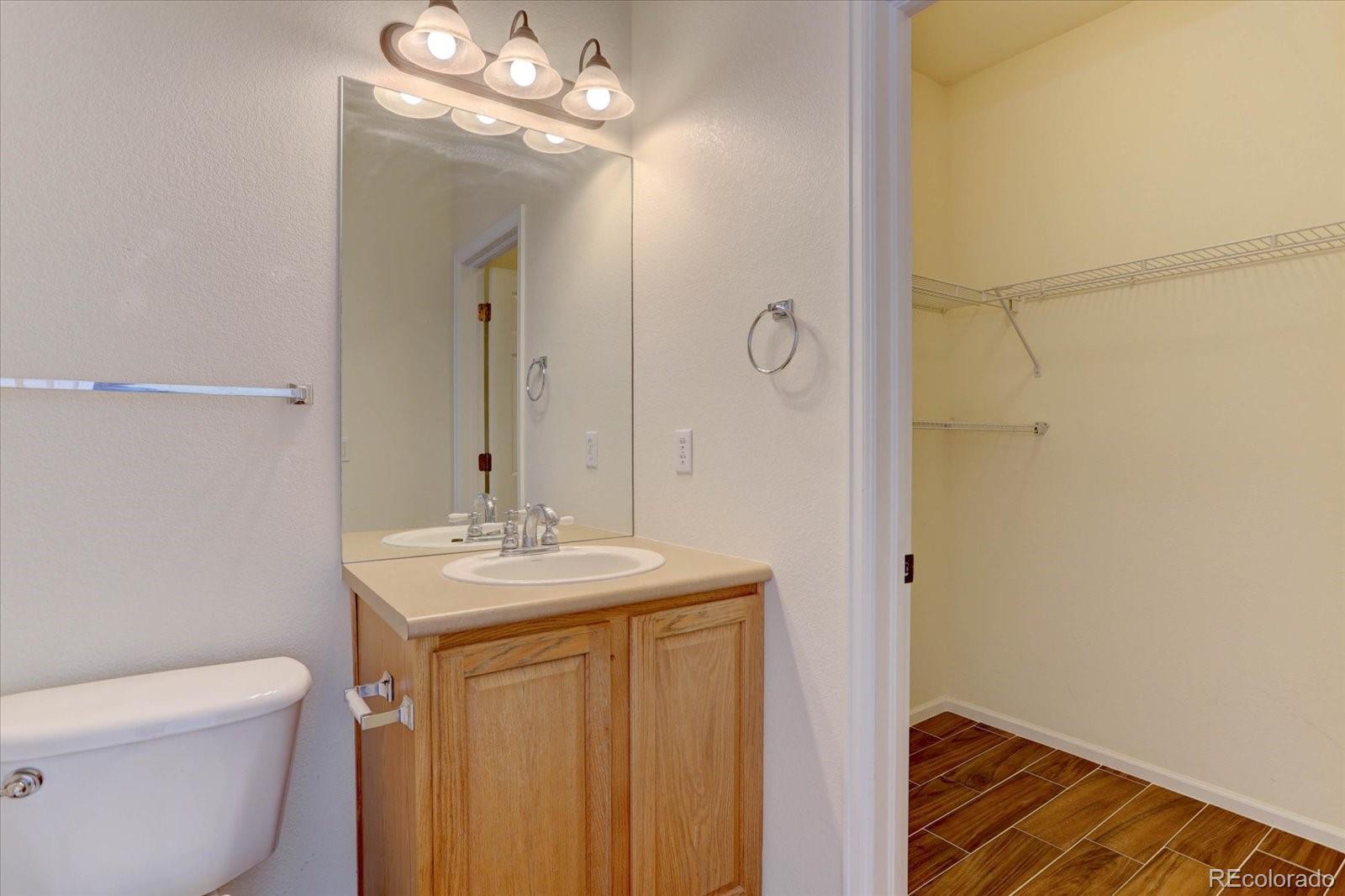 MLS Image #15 for 20436 e flora drive,aurora, Colorado
