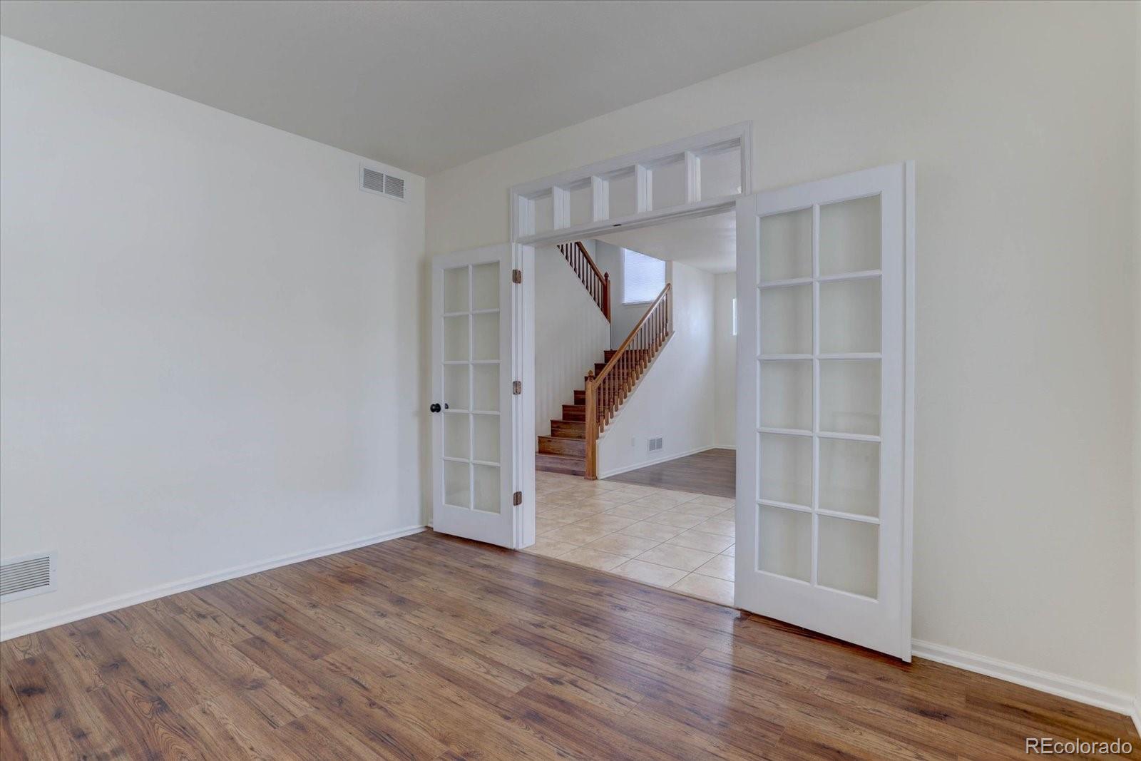 MLS Image #4 for 20436 e flora drive,aurora, Colorado