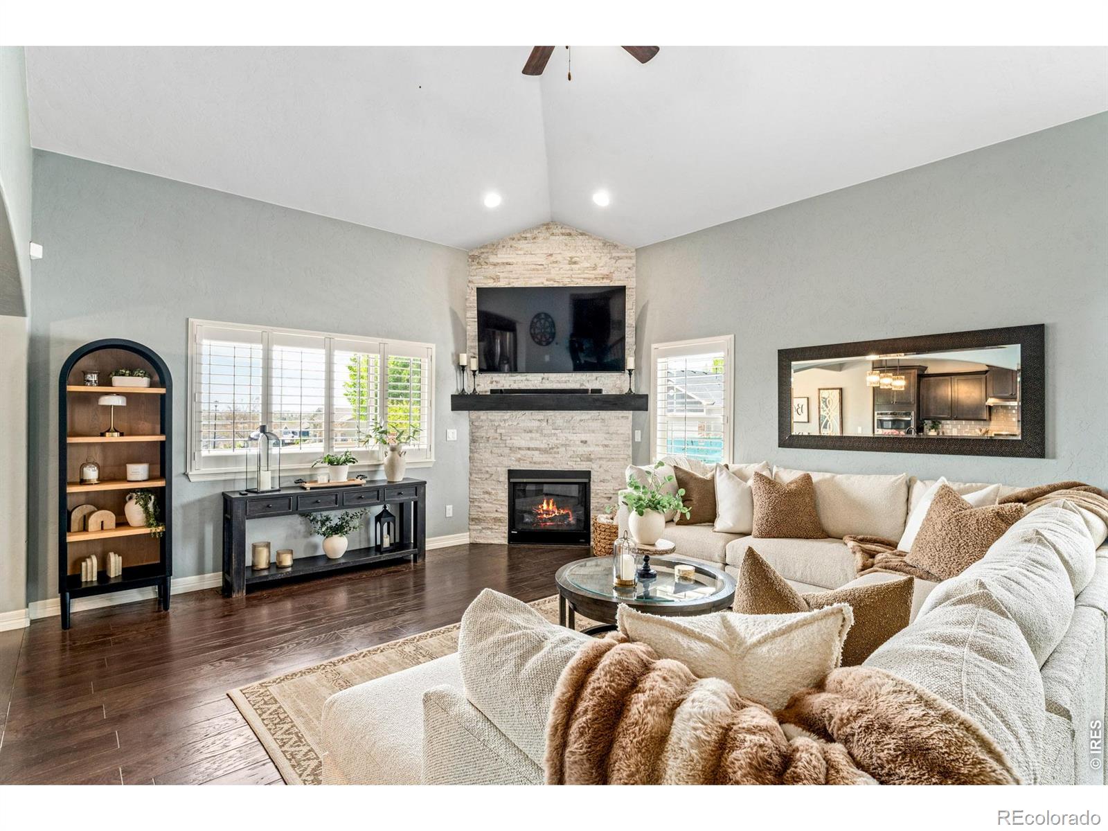 MLS Image #5 for 693  biscayne court,berthoud, Colorado