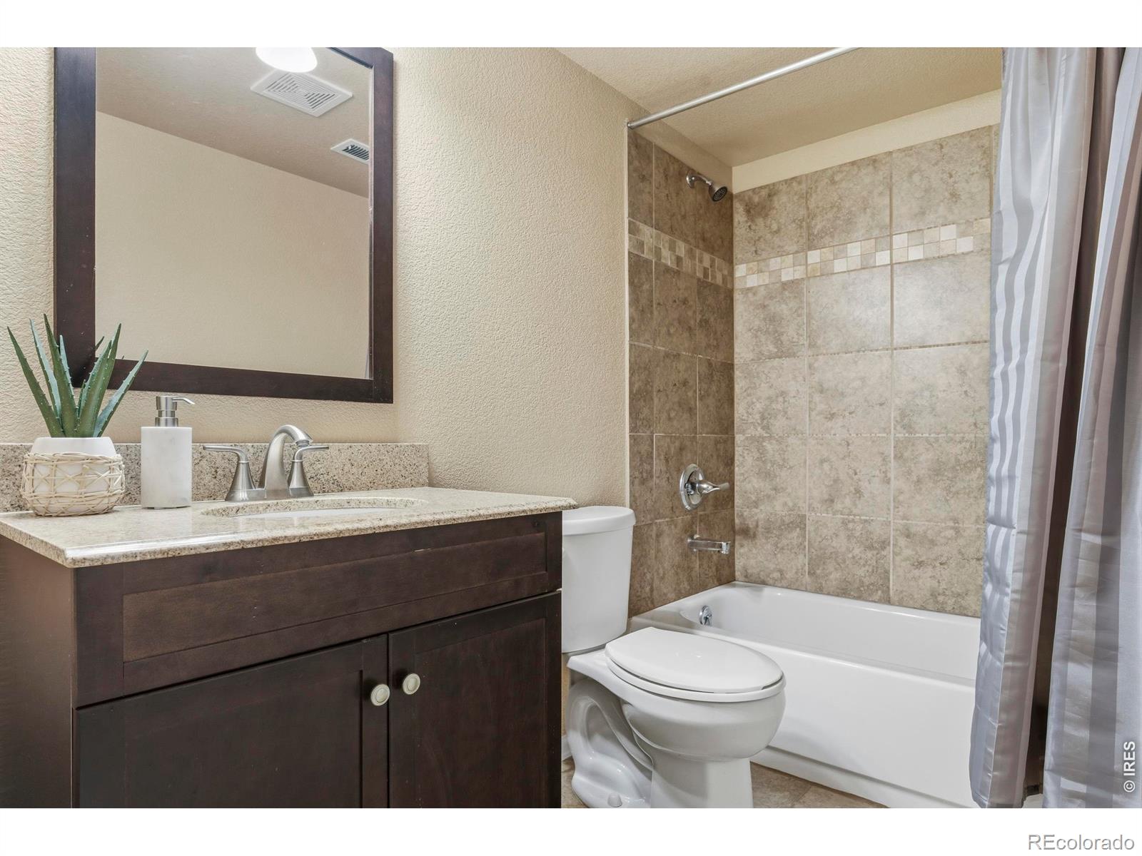 MLS Image #30 for 2468  milton lane,fort collins, Colorado