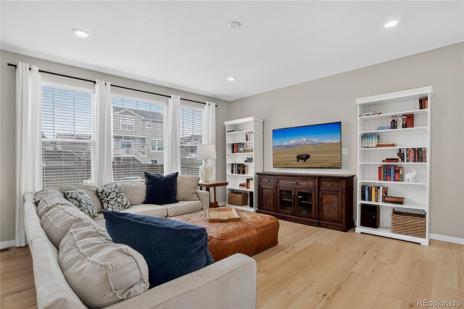 MLS Image #11 for 958  honey berry court,elizabeth, Colorado