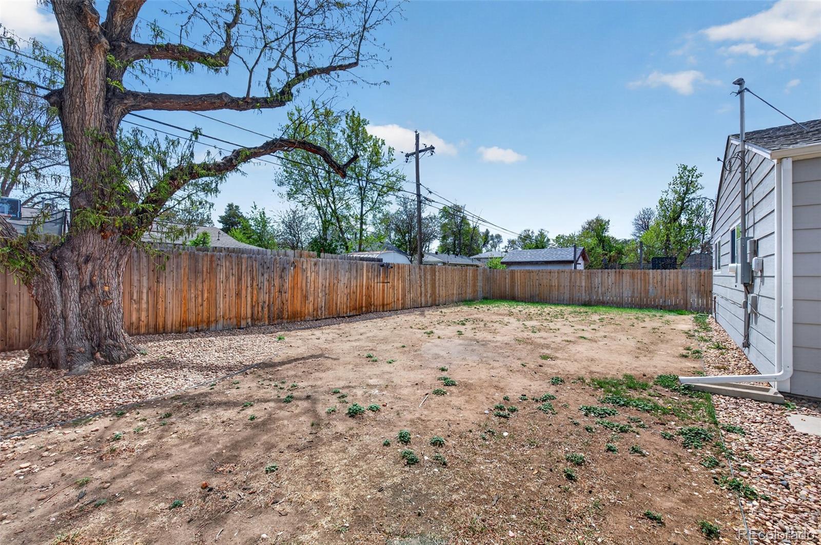 MLS Image #23 for 920  moline street,aurora, Colorado